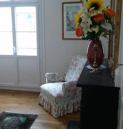 La Touraine Romantique Gare Cathedrale Tours